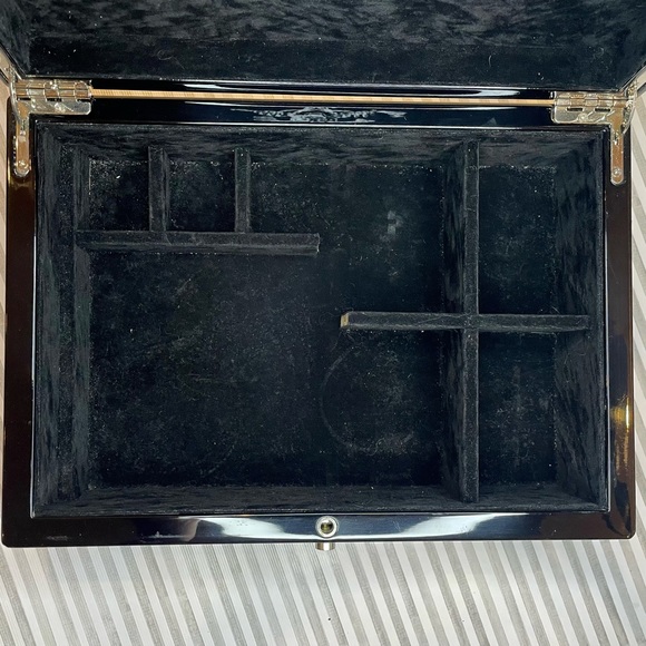 Florida Panthers Carbon Fiber Jewelry Box - Picture 5 of 8